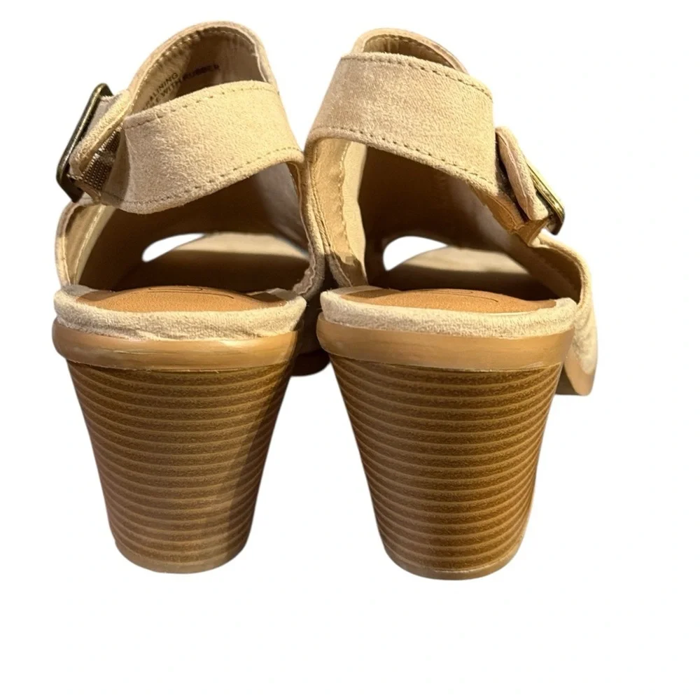 Jorē Beige Suede Block Heel Slingback Sandals Size 7